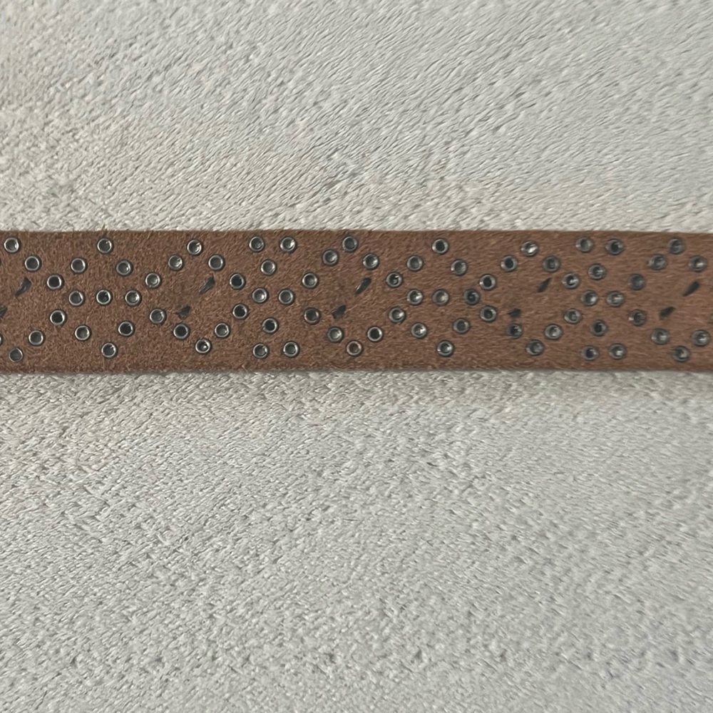 Idyllwind Genuine Leather Silver Studded Belt Western Sz M Stud - Picture 15 of 16